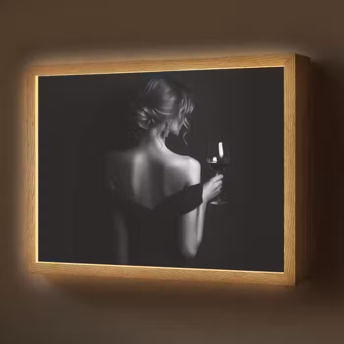 Lightbox - Wandlamp - Vrouw - Wijn - Jurk