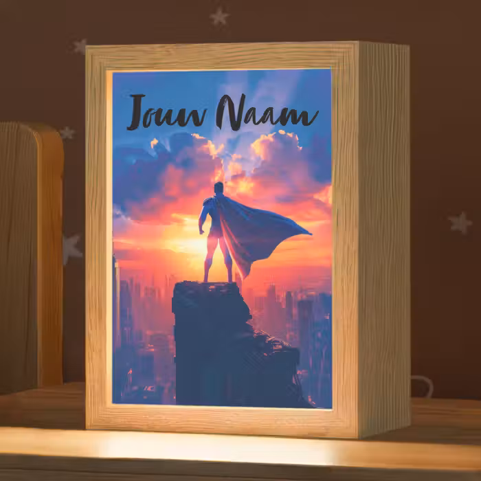 Nachtlampje met naam - Superheld - Stad - Jongens - Kleurrijk - Zon