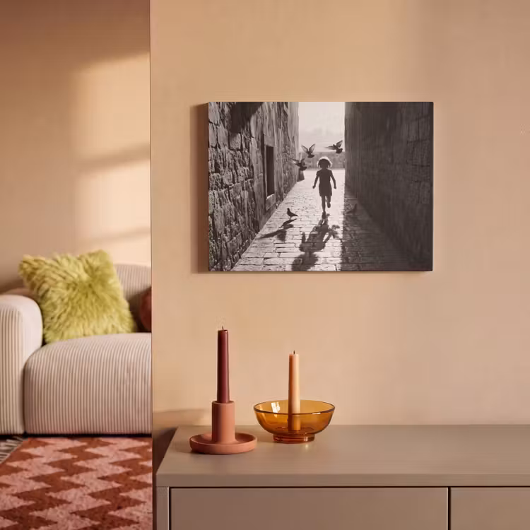 Akoestisch schilderij - Kind - Vogel - Straat - Zwart-wit - Spelen — 2