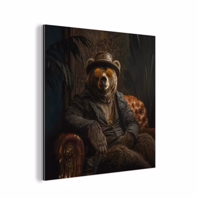 Aluminium schilderij - Beer - Bruin - Pak - Hoed — 1