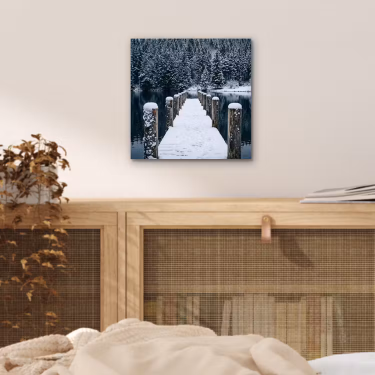 Aluminium schilderij - Steiger - Meer - Sneeuw - Bergen - Rustgevend — 4