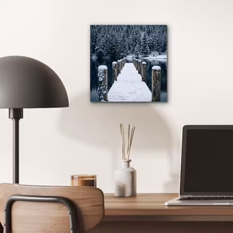 Aluminium schilderij - Steiger - Meer - Sneeuw - Bergen - Rustgevend — 6