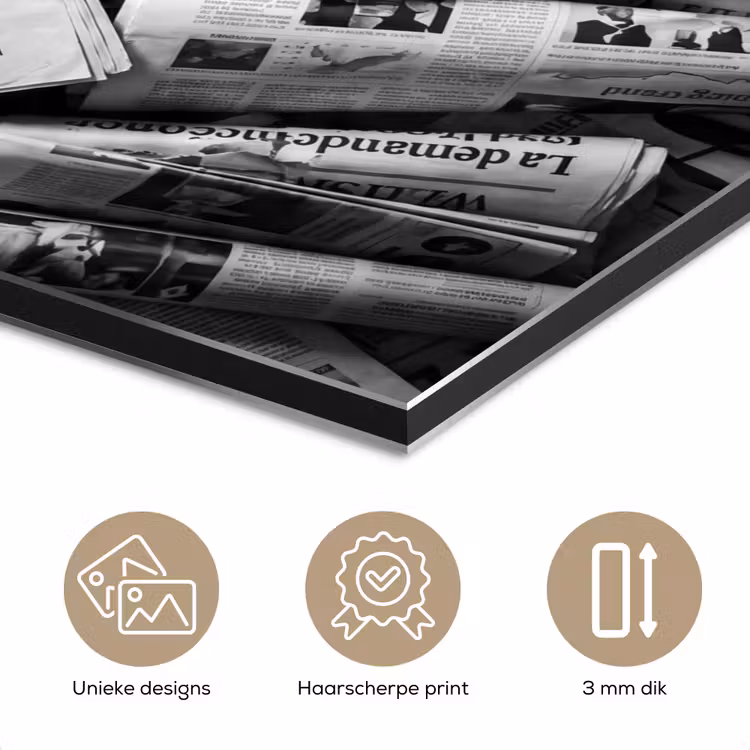 Aluminium schilderij - Krant - Stapel - Nieuws - Zwart-wit — 7