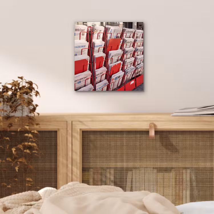 Aluminium schilderij - Kranten - Rek - Stedelijk - Dagelijks leven - Rood — 4