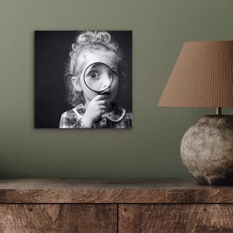 Aluminium schilderij - Kind - Vergrootglas - Portret - Zwart-wit — 3