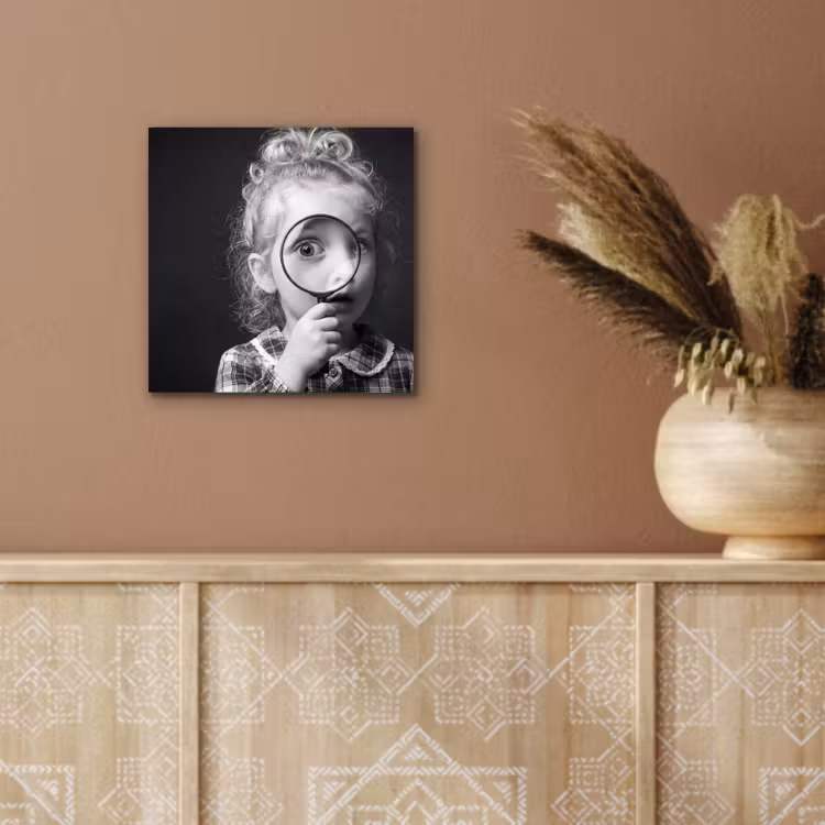 Aluminium schilderij - Kind - Vergrootglas - Portret - Zwart-wit — 5