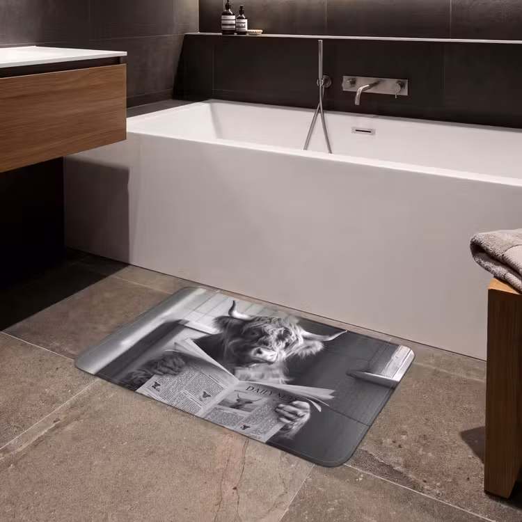 Badmat - Schotse hooglander - Koe - Krant - WC - Zwart wit — 4