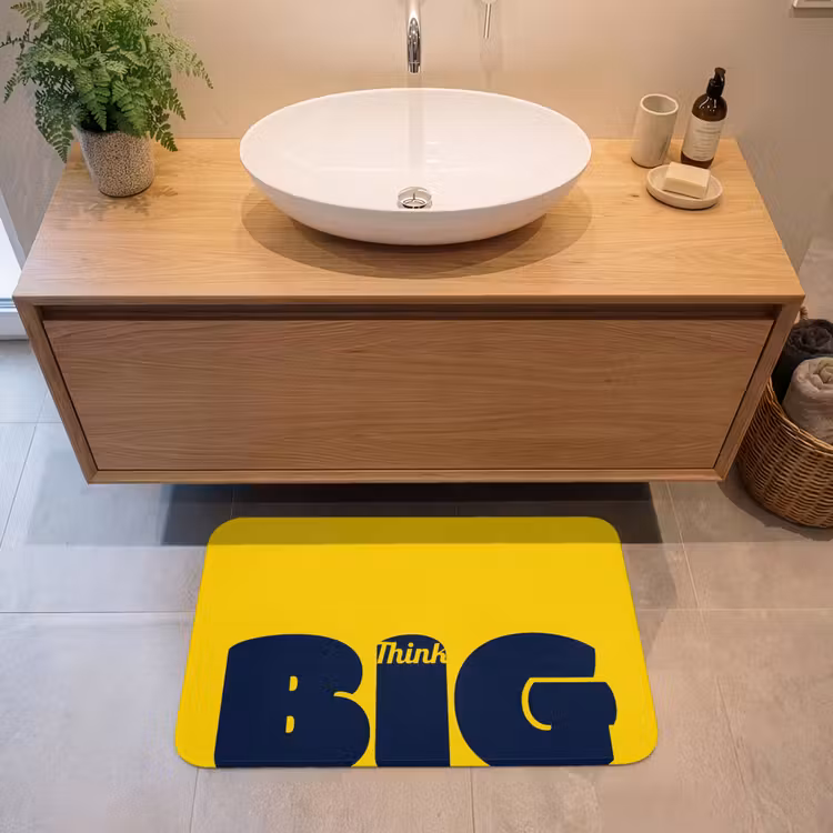 Badmat - Geel - Think big - Grafisch — 2