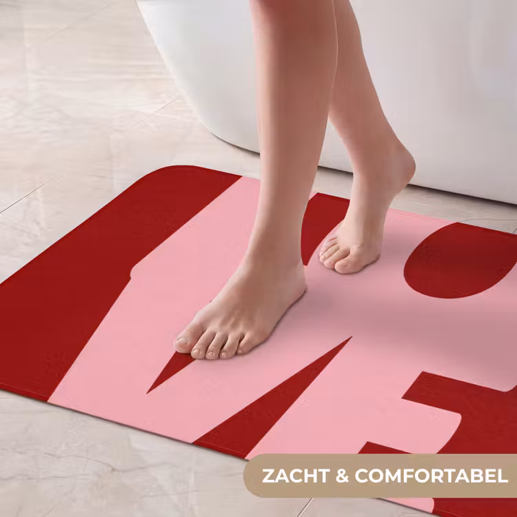 Badmat - Love - Rood - Blokletters — 5