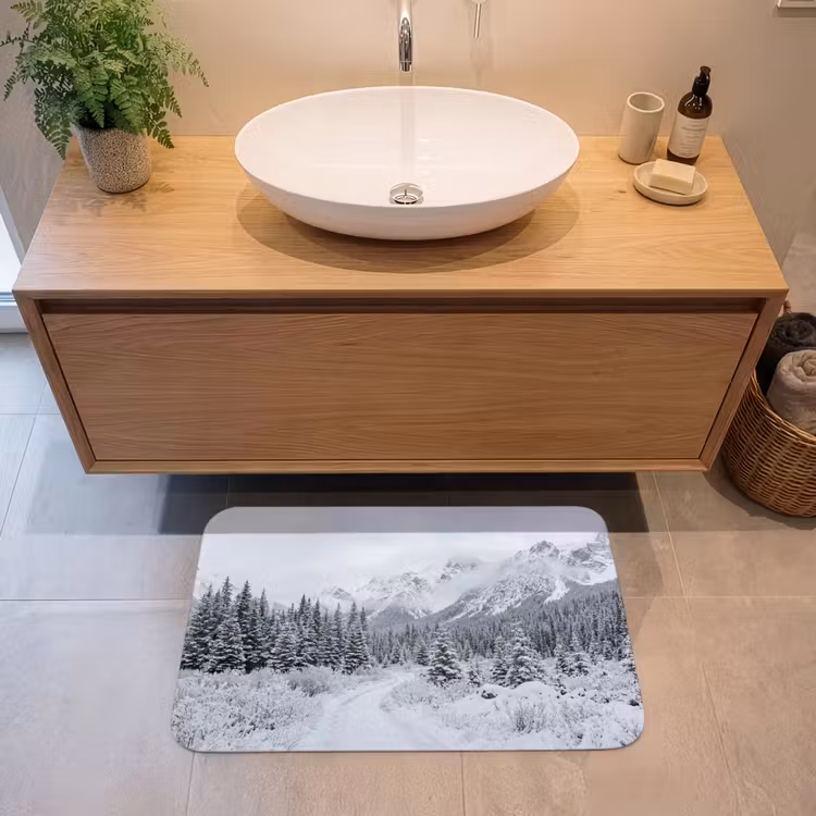 Badmat - Weg - Bergen - Sneeuw - Naaldbos - Avontuurlijk — 2