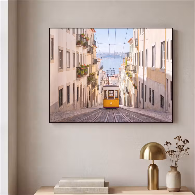 Art Frame - Tram - Straat - Stad - Architectuur - Geel — 3
