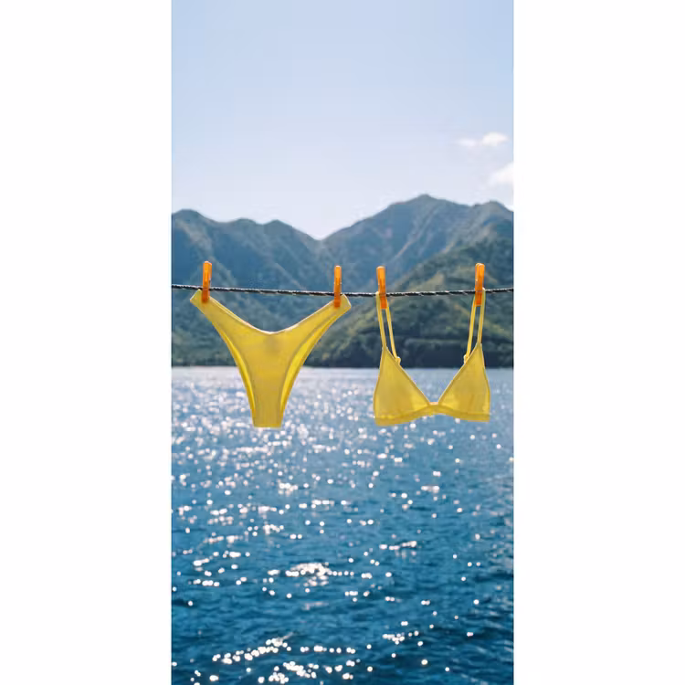 Behang - Badmode - Bikini - Zee - Bergen - Geel — 2