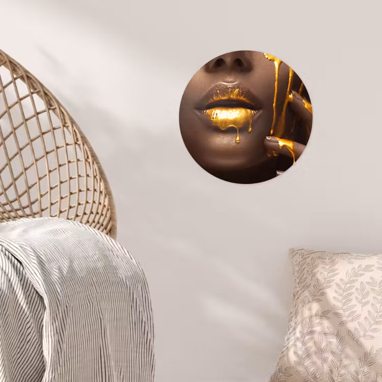 Behangcirkel - Goud - Vrouw - Verf - Lippen - Luxe — 5