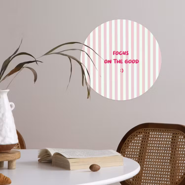 Behangcirkel - Focus on the good - Strepen - Roze - Smiley — 4