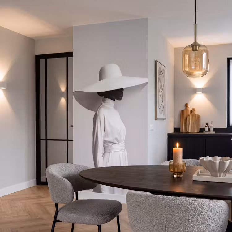 Behang - Vrouw - Profiel - Hoed - Zwart - Wit - Minimalistisch — 5