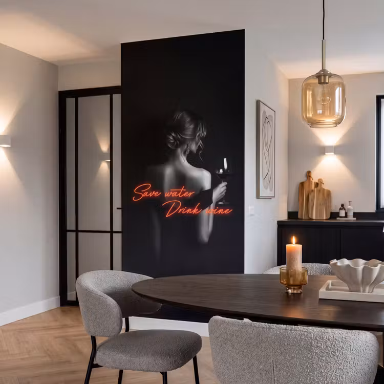 Behang - Wijn - Vrouw - Neon - Quote — 5