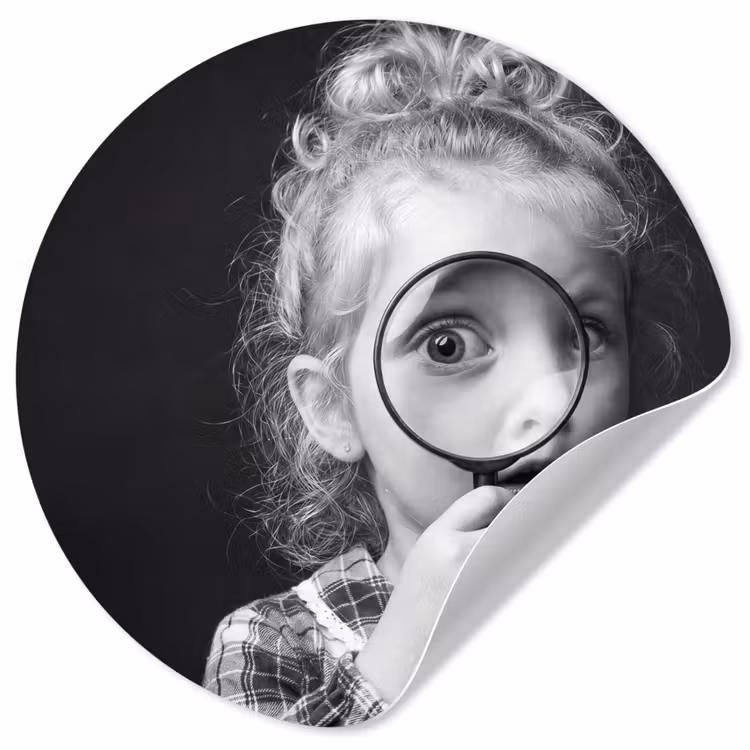 Behangcirkel - Kind - Vergrootglas - Portret - Zwart-wit — 1