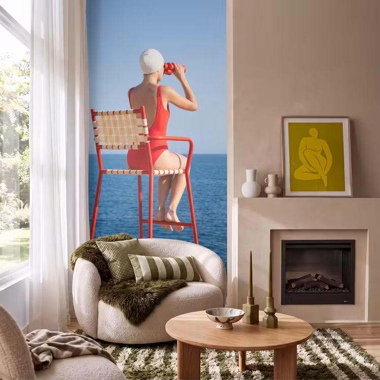Behang - Vrouw - Zee - Kust - Verrekijker - Rood — 1