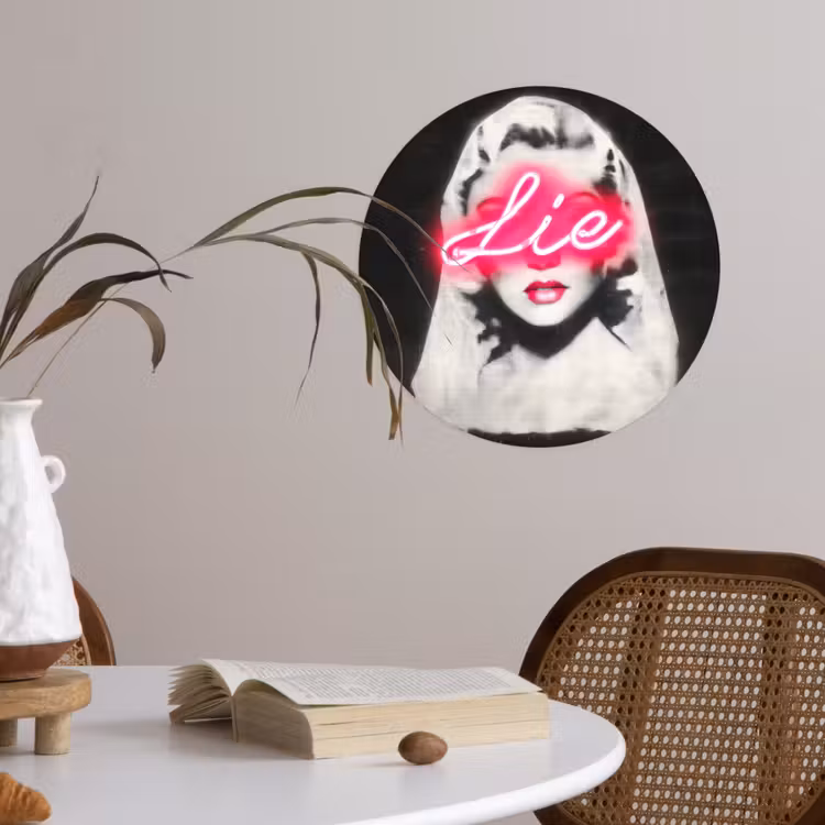 Behangcirkel - Neon - Letters - Vintage - Vrouw — 4