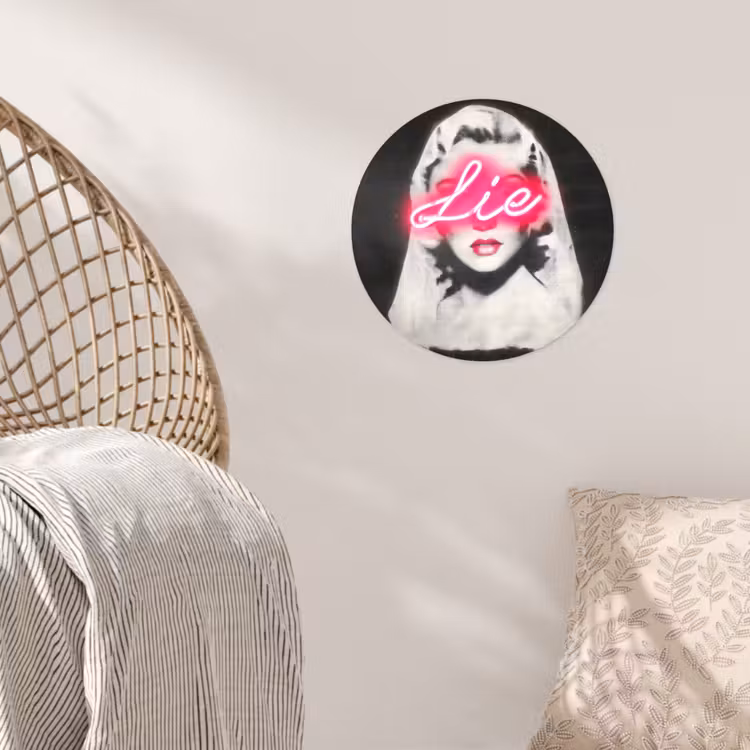 Behangcirkel - Neon - Letters - Vintage - Vrouw — 5