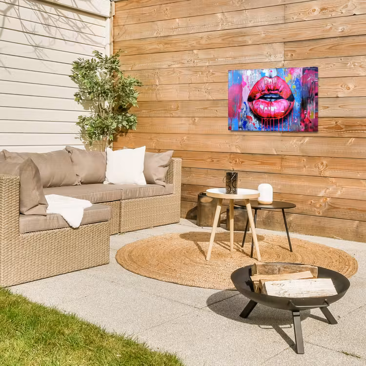 Buiten canvas - Graffiti - Lippen - Felroze - Geschilderd — 5
