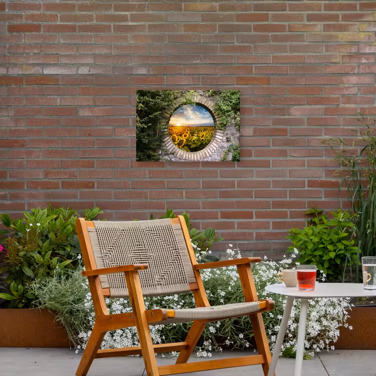 Buiten canvas - Ronde poort naar zonnebloemveld — 2