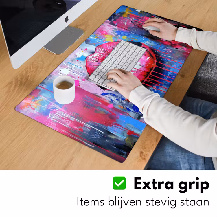 Bureau onderlegger - Graffiti - Lippen - Felroze - Geschilderd — 5