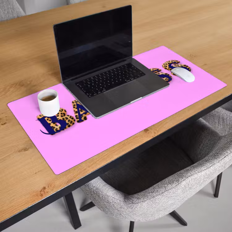 Bureau onderlegger - Felroze - Badass - Panterprint - Schaduw — 3