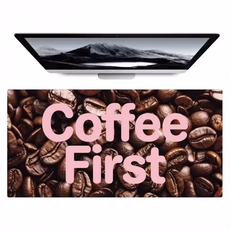 Bureau onderlegger - Coffee First - Koffiebonen - Roze — 1