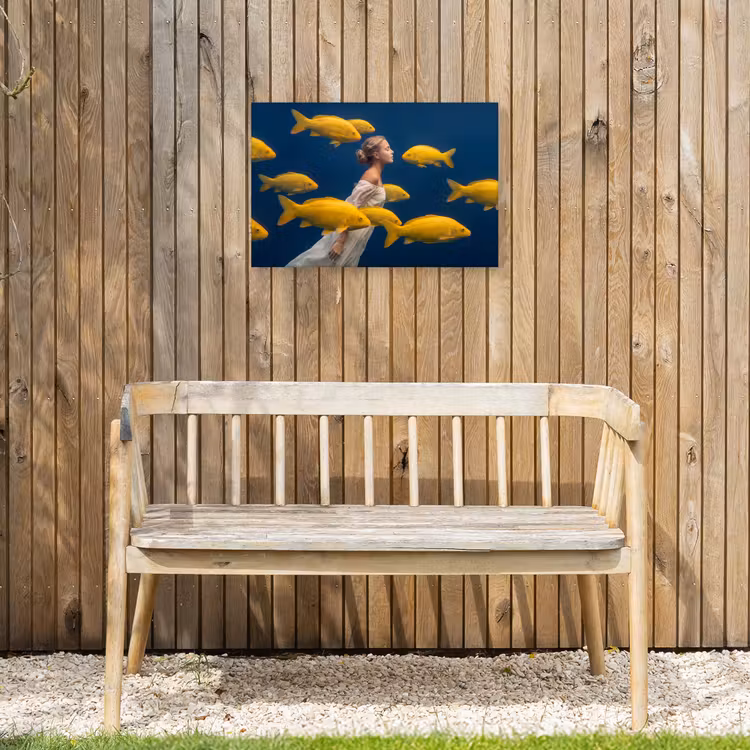 Buiten canvas - Vrouw - Vis - Water - Natuur - Geel — 3