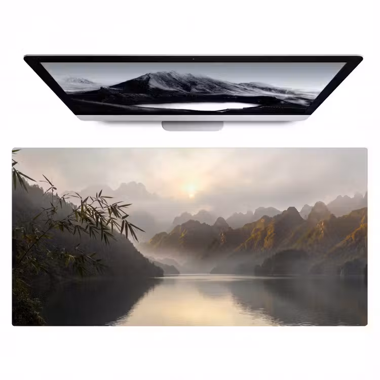 Bureau onderlegger - Bergen - Water - Mist - Natuur - Landschap — 1