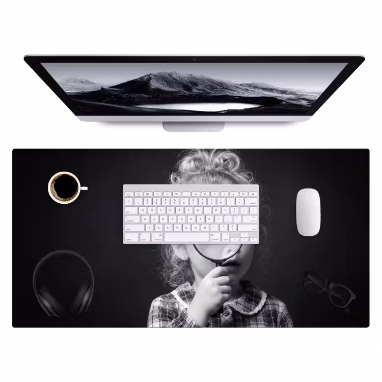Bureau onderlegger - Kind - Vergrootglas - Portret - Zwart-wit — 4