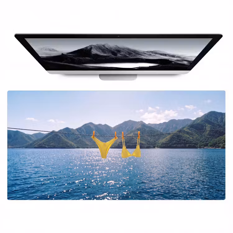 Bureau onderlegger - Badmode - Bikini - Zee - Bergen - Geel — 1