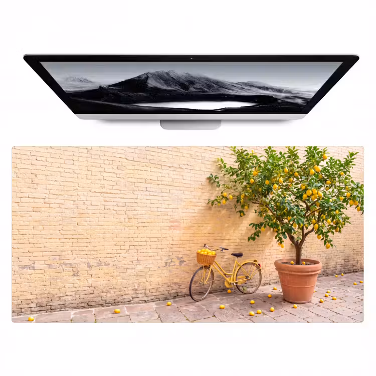 Bureau onderlegger - Fiets - Mand - Eten - Geel - Zomer — 1