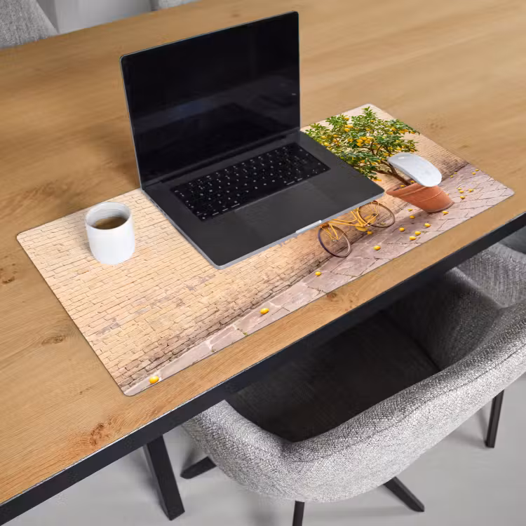 Bureau onderlegger - Fiets - Mand - Eten - Geel - Zomer — 3