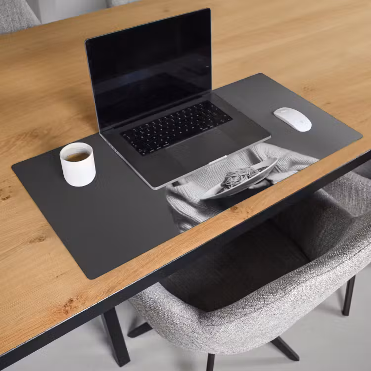 Bureau onderlegger - Vrouw - Pasta - Zonnebril — 2