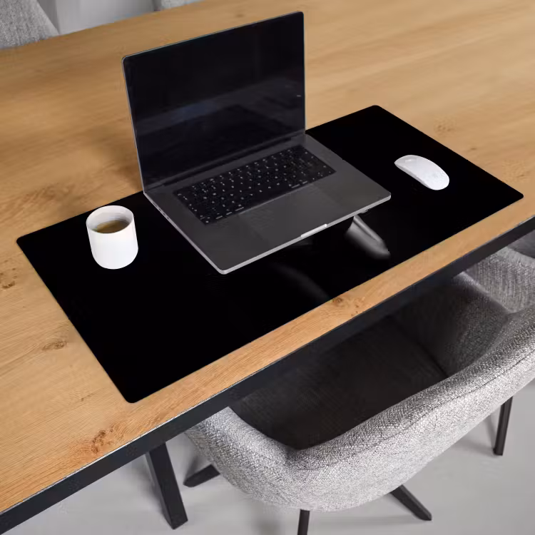 Bureau onderlegger - Vrouw - Wijn - Jurk — 2