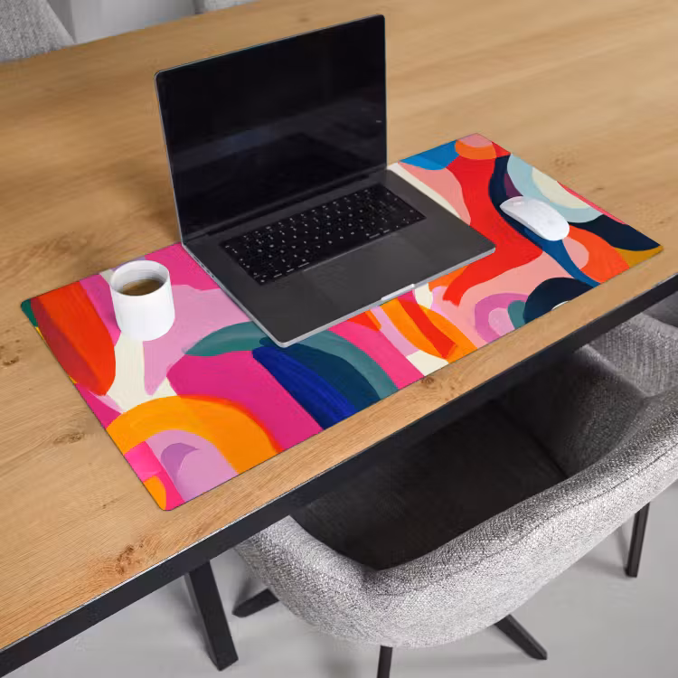 Bureau onderlegger - Vormen - Golvend - Abstract - Felroze — 2