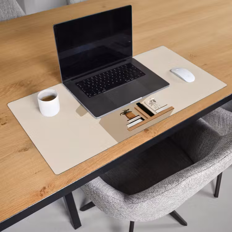 Bureau onderlegger - Plankjes - Boeken - Vaasjes - Planten — 2