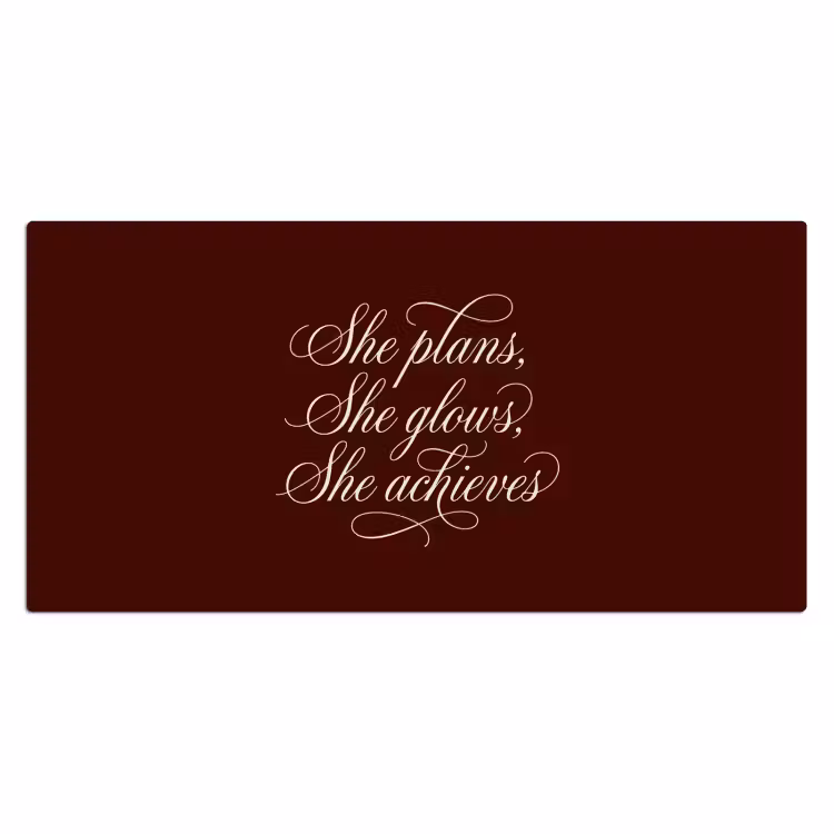 Bureau onderlegger - She plans she glows she achieves - Rood - Cursief — 2