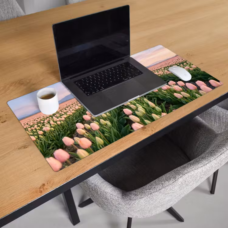 Bureau onderlegger - Tulpen - Landschap - Roze — 3