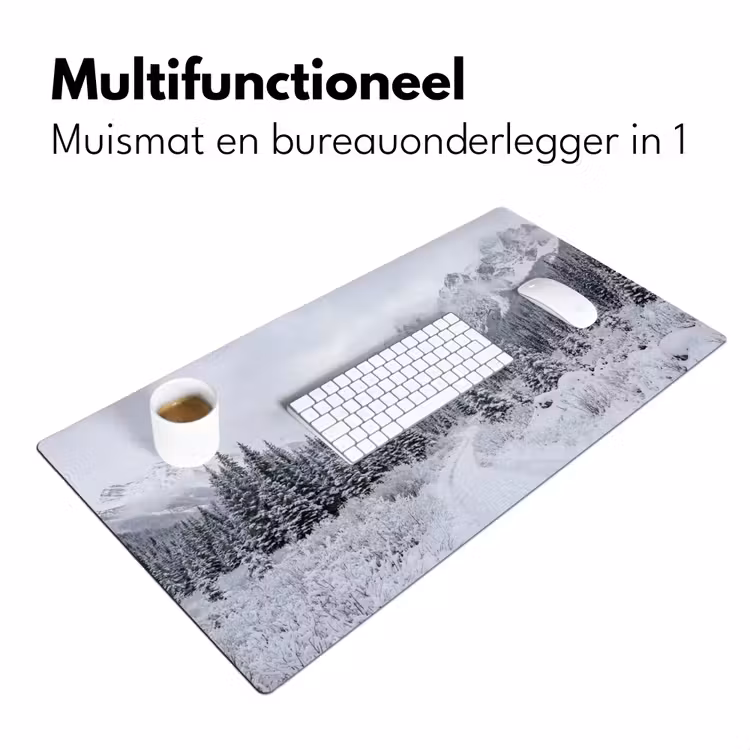 Bureau onderlegger - Weg - Bergen - Sneeuw - Naaldbos - Avontuurlijk — 7