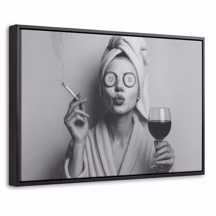 Canvas met lijst - Vrouw - Masker - Wijn - Sigaret — 1