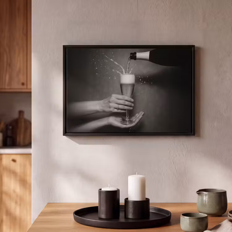 Canvas met lijst - Champagnefles - Glas - Minimalistisch - Spetters — 2