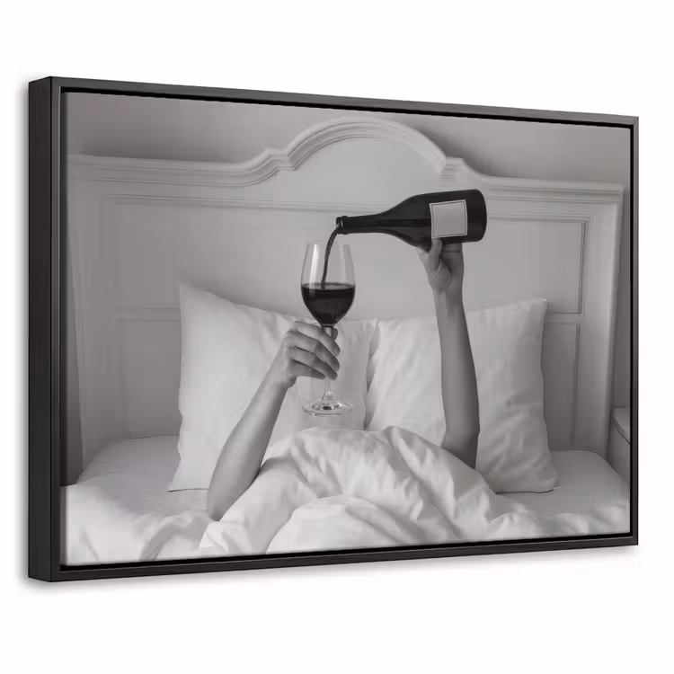 Canvas met lijst - Lakens - Armen - Wijn - Glas — 1