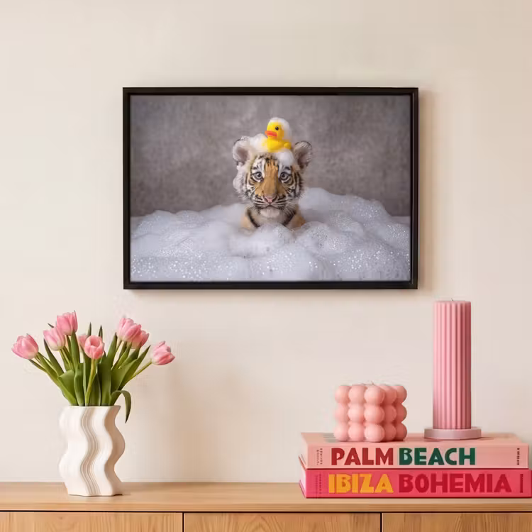 Canvas met lijst - Welpje - Bad - Geel — 8