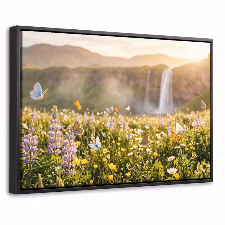 Canvas met lijst - Vlinders - Waterval - Bloemenveld — 1