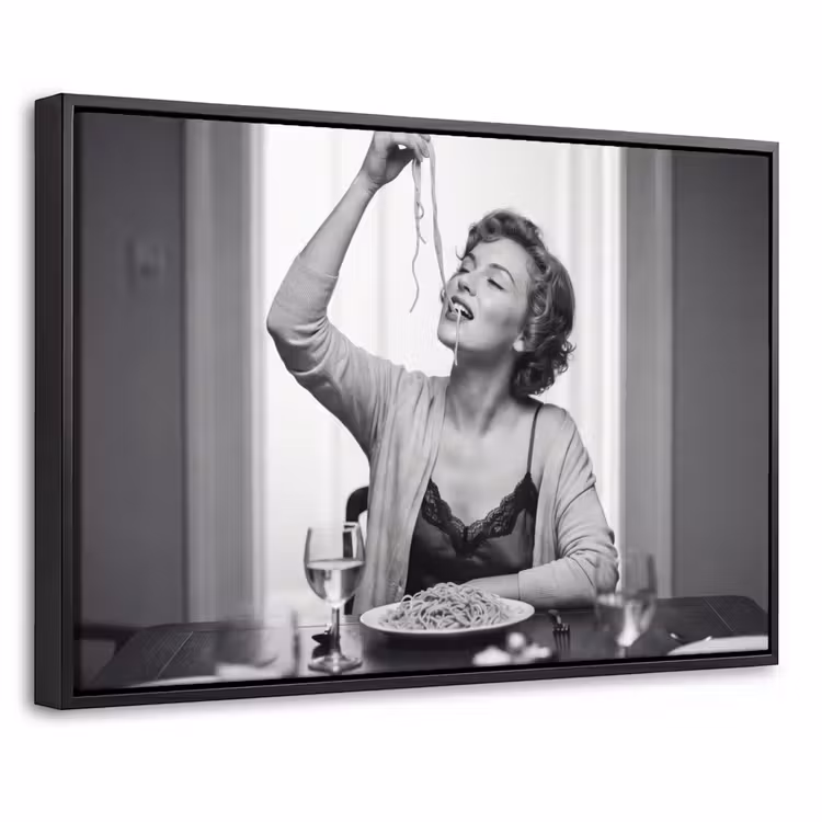 Canvas met lijst - Vrouw - Spaghetti - Zwart - Wit — 1