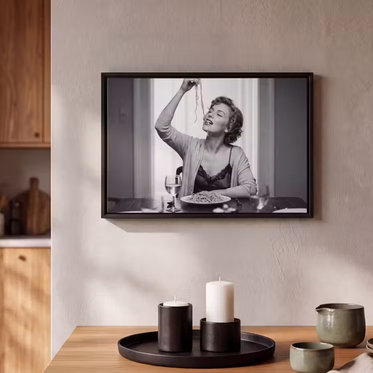 Canvas met lijst - Vrouw - Spaghetti - Zwart - Wit — 2
