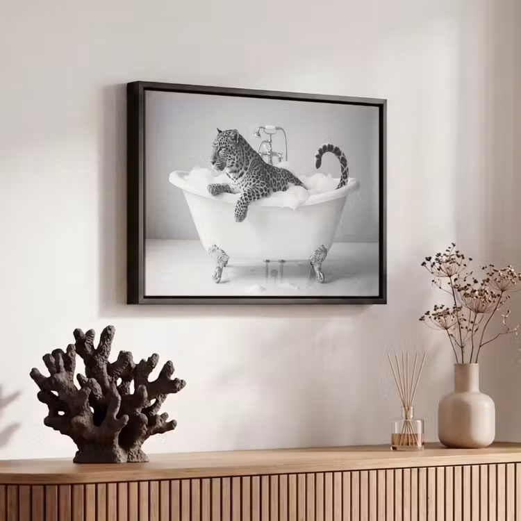 Canvas met lijst - Luipaard - Badkuip - Minimalistisch — 6